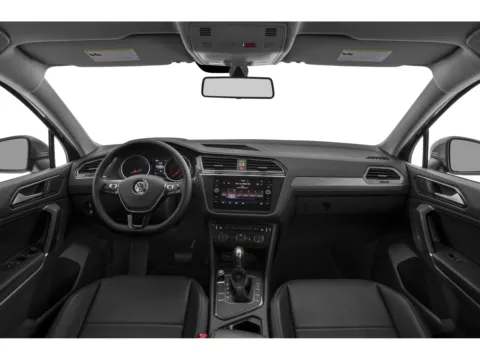 More photos of 2021 Volkswagen Tiguan SE at Cable Dahmer Kia of Lee's Summit, MO