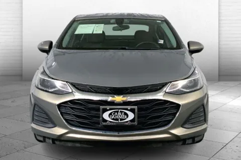Photos of 2019 Chevrolet Cruze LT for sale in Lee's Summit, MO at Cable Dahmer Kia of Lee's Summit