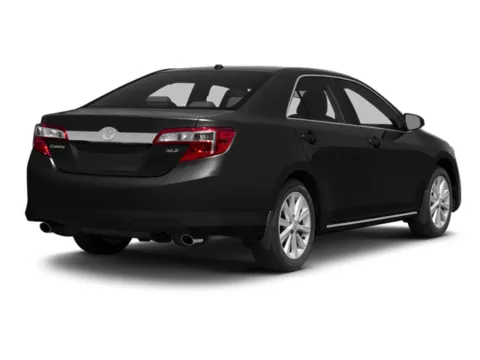 Photos of 2014 Toyota Camry XLE for sale in Lee's Summit, MO at Cable Dahmer Kia of Lee's Summit