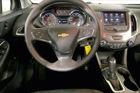 More photos of 2019 Chevrolet Cruze LS at Cable Dahmer Kia of Lee's Summit, MO