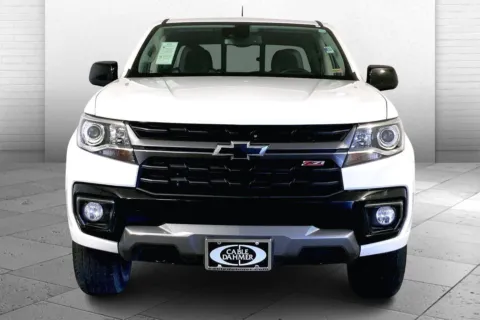 Photos of 2021 Chevrolet Colorado 4WD Z71 for sale in Lee's Summit, MO at Cable Dahmer Kia of Lee's Summit