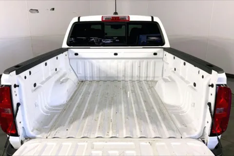 More photos of 2021 Chevrolet Colorado 4WD Z71 at Cable Dahmer Kia of Lee's Summit, MO