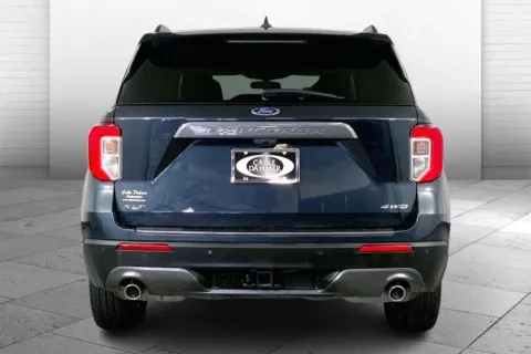 Another view of 2022 Ford Explorer XLT for sale in Lee's Summit, MO at Cable Dahmer Kia of Lee's Summit