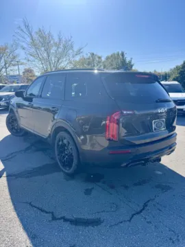 Another view of 2022 Kia Telluride EX for sale in Lee's Summit, MO at Cable Dahmer Kia of Lee's Summit