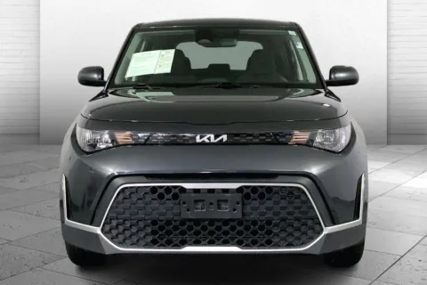 Photos of 2024 Kia Soul LX for sale in Lee's Summit, MO at Cable Dahmer Kia of Lee's Summit