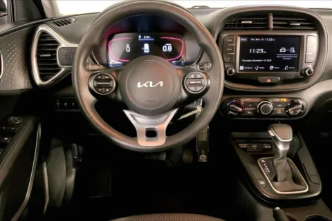 More photos of 2024 Kia Soul LX at Cable Dahmer Kia of Lee's Summit, MO