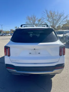 More photos of 2024 Kia Sorento S at Cable Dahmer Kia of Lee's Summit, MO