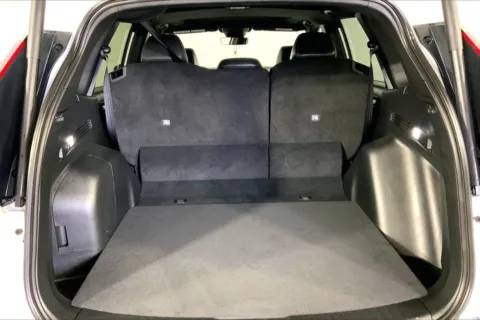 More photos of 2025 Honda CR-V Hybrid Sport-L at Cable Dahmer Kia of Lee's Summit, MO