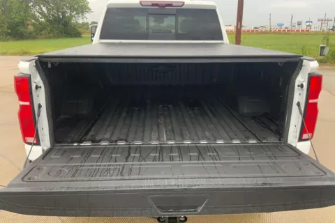 More photos of 2025 Chevrolet Silverado 2500 HD ZR2 at Cable Dahmer of Topeka, KS