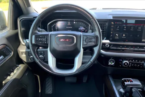 More photos of 2022 GMC Sierra 1500 SLT at Cable Dahmer of Topeka, KS