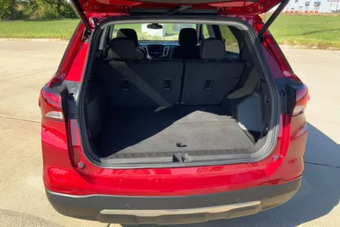 More photos of 2023 Chevrolet Equinox LT at Cable Dahmer of Topeka, KS