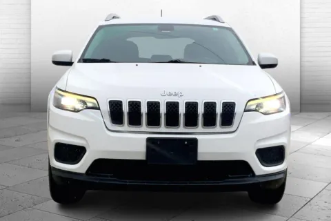 Photos of 2020 Jeep Cherokee Latitude for sale in Topeka, KS at Cable Dahmer of Topeka