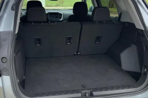 More photos of 2024 GMC Terrain SLE at Cable Dahmer of Topeka, KS