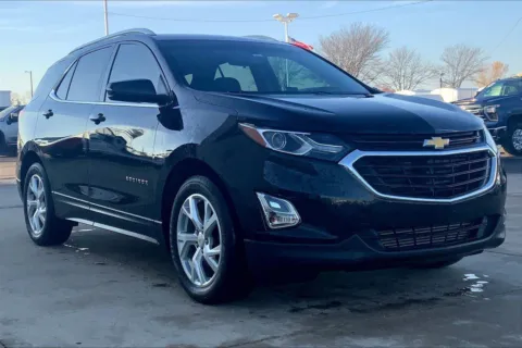 Black 2018 Chevrolet Equinox LT for sale in Topeka, KS