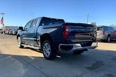More photos of 2022 Chevrolet Silverado 1500 LTZ at Cable Dahmer of Topeka, KS