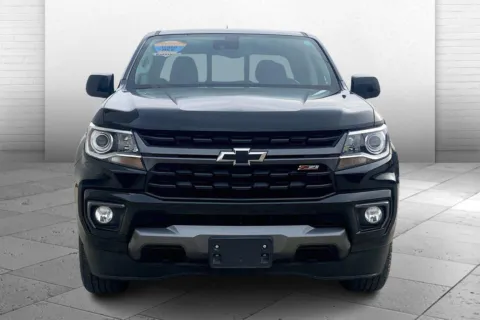 Photos of 2021 Chevrolet Colorado Z71 for sale in Topeka, KS at Cable Dahmer of Topeka