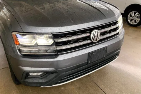 Another view of 2018 Volkswagen Atlas 3.6L V6 SE for sale in Topeka, KS at Cable Dahmer of Topeka