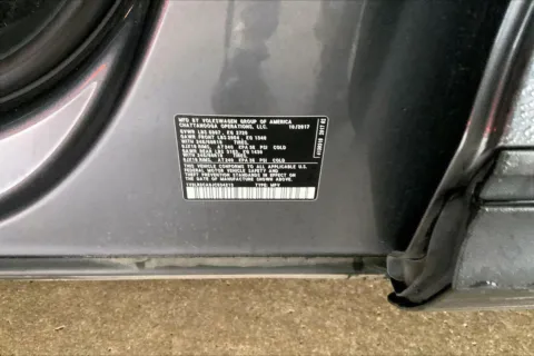 More photos of 2018 Volkswagen Atlas 3.6L V6 SE at Cable Dahmer of Topeka, KS