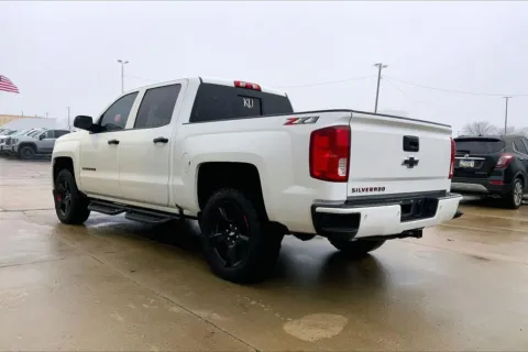 More photos of 2018 Chevrolet Silverado 1500 LTZ at Cable Dahmer of Topeka, KS