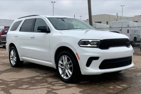 White 2024 Dodge Durango GT Plus for sale in Topeka, KS