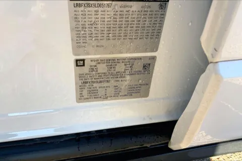 More photos of 2020 Buick Envision Premium at Cable Dahmer of Topeka, KS