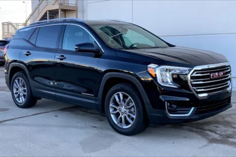 Black 2024 GMC Terrain SLT for sale in Topeka, KS