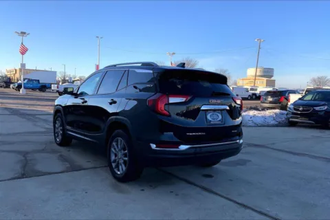 More photos of 2024 GMC Terrain SLT at Cable Dahmer of Topeka, KS