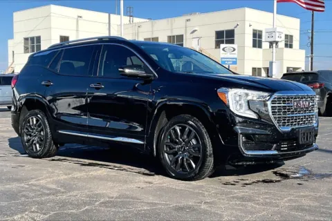 Black 2022 GMC Terrain Denali for sale in Topeka, KS