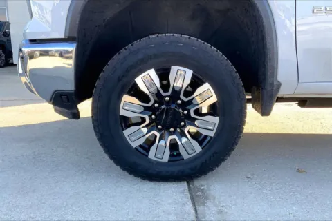 Photos of 2024 Chevrolet Silverado 2500 HD LT for sale in Topeka, KS at Cable Dahmer of Topeka