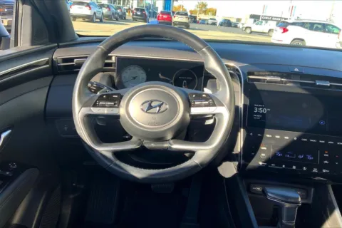 More photos of 2022 Hyundai Santa Cruz Limited at Cable Dahmer of Topeka, KS