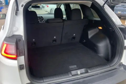 More photos of 2020 Jeep Cherokee Latitude at Cable Dahmer of Topeka, KS