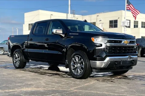 Black 2023 Chevrolet Silverado 1500 LT (2FL) for sale in Topeka, KS