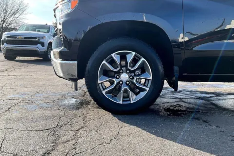 Photos of 2023 Chevrolet Silverado 1500 LT (2FL) for sale in Topeka, KS at Cable Dahmer of Topeka