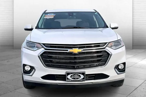 Photos of 2021 Chevrolet Traverse Premier for sale in Topeka, KS at Cable Dahmer of Topeka