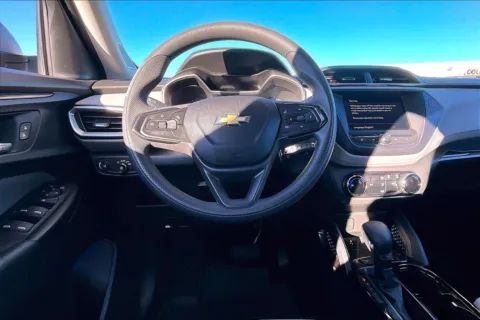 More photos of 2021 Chevrolet Trailblazer LS at Cable Dahmer of Topeka, KS