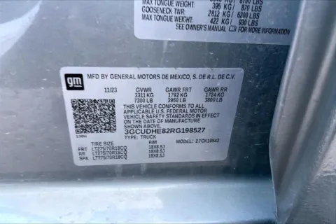 More photos of 2024 Chevrolet Silverado 1500 ZR2 at Cable Dahmer of Topeka, KS