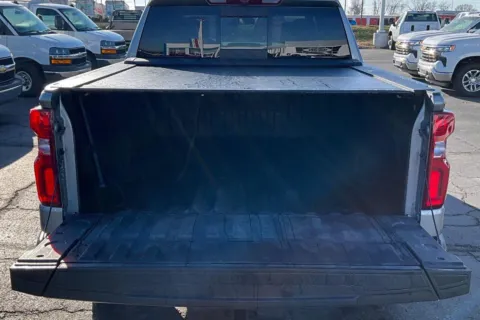 More photos of 2024 Chevrolet Silverado 1500 ZR2 at Cable Dahmer of Topeka, KS