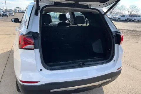 More photos of 2024 Chevrolet Equinox LT at Cable Dahmer of Topeka, KS