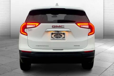 Another view of 2024 GMC Terrain SLE for sale in Topeka, KS at Cable Dahmer of Topeka