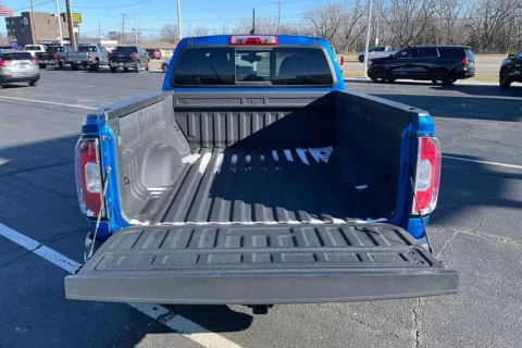 More photos of 2022 GMC Canyon Elevation at Cable Dahmer of Topeka, KS