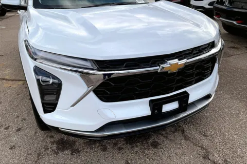 Another view of 2025 Chevrolet Trax LT for sale in Topeka, KS at Cable Dahmer of Topeka