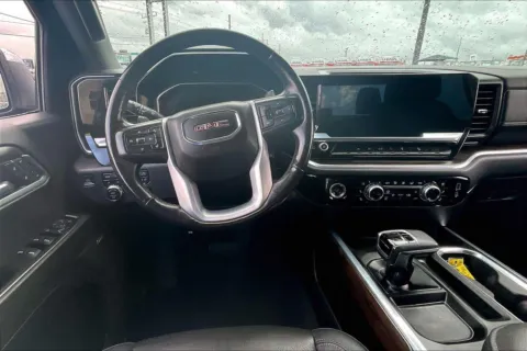 More photos of 2022 GMC Sierra 1500 SLT at Cable Dahmer of Topeka, KS