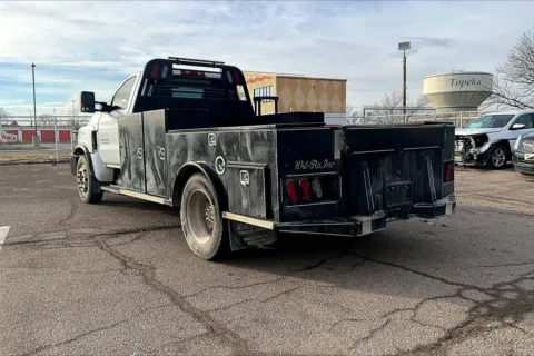 More photos of 2019 Chevrolet Silverado 4500 HD Work Truck at Cable Dahmer of Topeka, KS