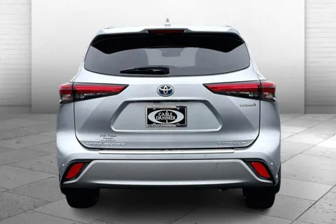 Another view of 2021 Toyota Highlander Hybrid Platinum for sale in Topeka, KS at Cable Dahmer of Topeka