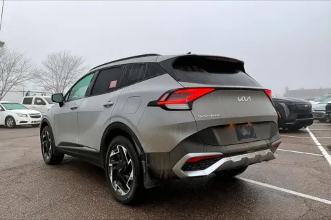 More photos of 2024 Kia Sportage SX-Prestige at Cable Dahmer of Topeka, KS