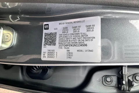 More photos of 2022 GMC Canyon AT4 - Cloth at Cable Dahmer of Topeka, KS