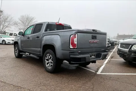 More photos of 2022 GMC Canyon AT4 - Cloth at Cable Dahmer of Topeka, KS
