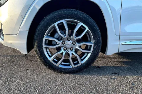 Photos of 2022 GMC Terrain Denali for sale in Topeka, KS at Cable Dahmer of Topeka