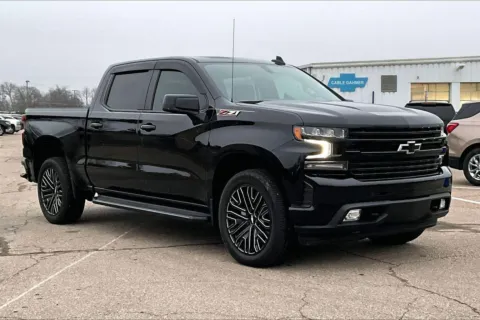 Black 2021 Chevrolet Silverado 1500 RST for sale in Topeka, KS
