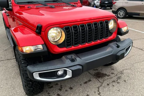 Another view of 2024 Jeep Gladiator Sport S for sale in Topeka, KS at Cable Dahmer of Topeka